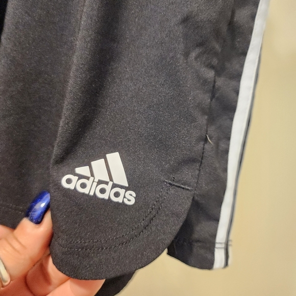 Adidas 3 stripes Black Women's Athletic Short size L - Picture 2 of 10